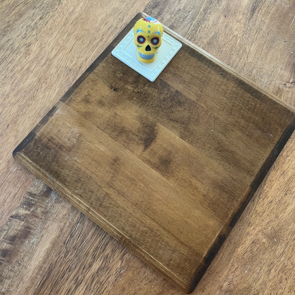 Nora Fleming cheese board with skull ornament - 12x12